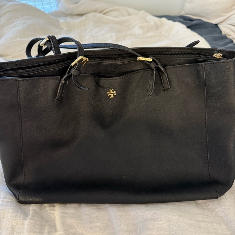 Tory Burch Black Leather bag